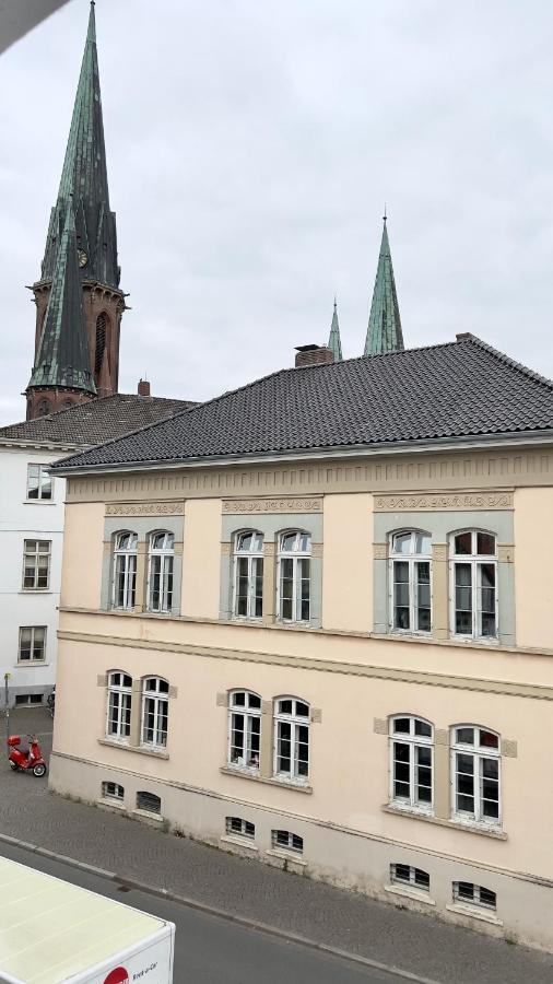 Apartment 4zkb Wunderschöne Altbauwohnung über Mehrere Etagen Mit Dachterrasse Und Schreibtisch Direkt Am Schloß