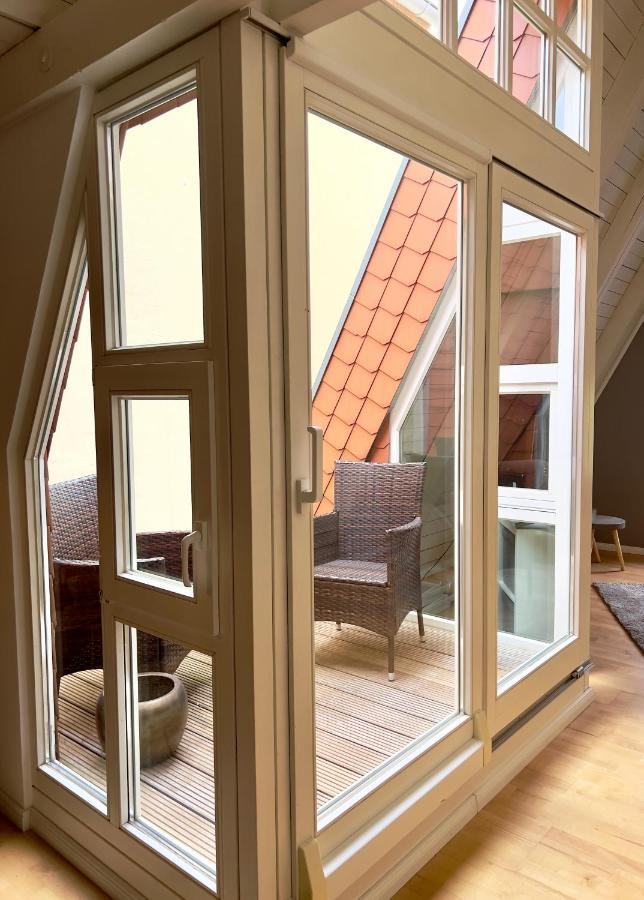 Apartment 4zkb Wunderschöne Altbauwohnung über Mehrere Etagen Mit Dachterrasse Und Schreibtisch Direkt Am Schloß *