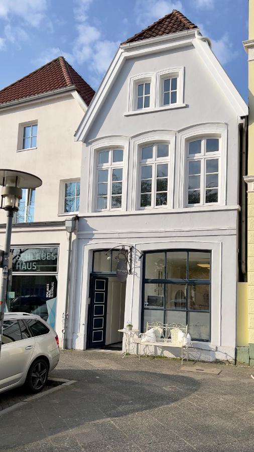 4zkb Wunderschöne Altbauwohnung über Mehrere Etagen Mit Dachterrasse Und Schreibtisch Direkt Am Schloß Apartment Oldenburg
