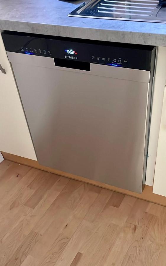 4zkb Wunderschöne Altbauwohnung über Mehrere Etagen Mit Dachterrasse Und Schreibtisch Direkt Am Schloß * Oldenburg