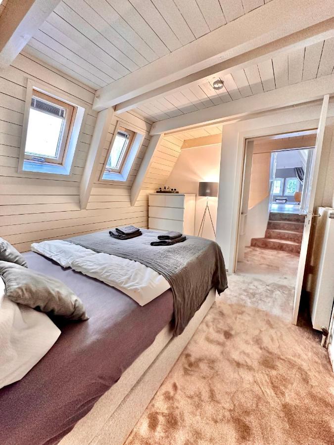 Apartment 4zkb Wunderschöne Altbauwohnung über Mehrere Etagen Mit Dachterrasse Und Schreibtisch Direkt Am Schloß Oldenburg